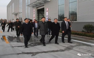 山東省住建廳黨組成員、副廳長張曉海蒞臨天意機械調研指導